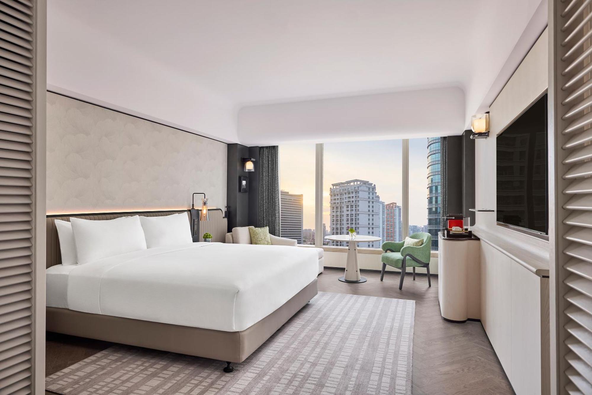 Hilton Center -steps From Iconic Landmarks Wukang Mansion And Jing'an Temple Khách sạn 5*