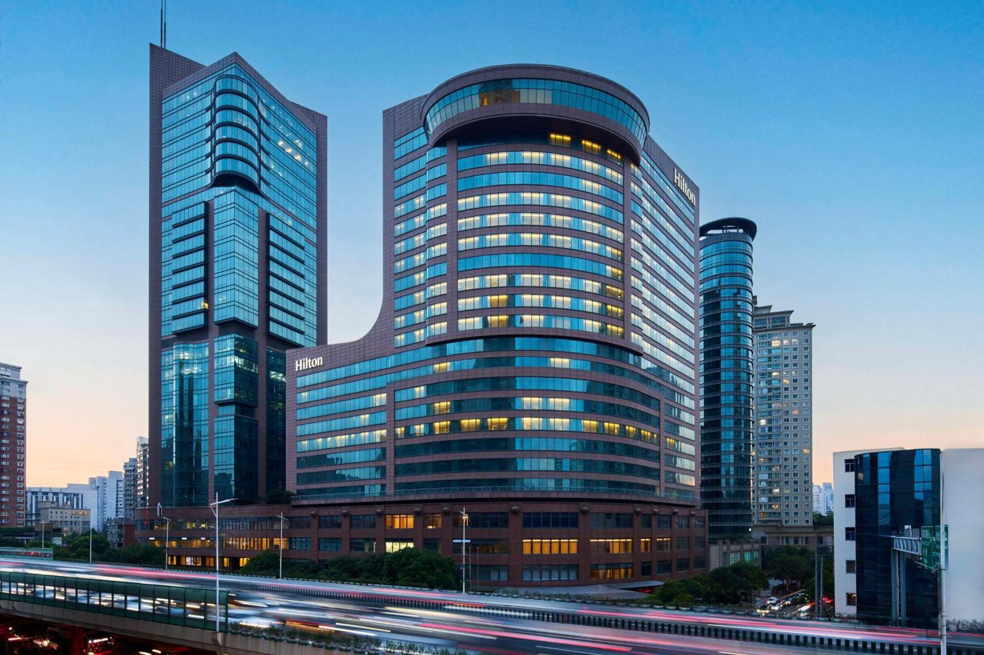 Hilton Center -steps From Iconic Landmarks Wukang Mansion And Jing'an Temple Thượng Hải